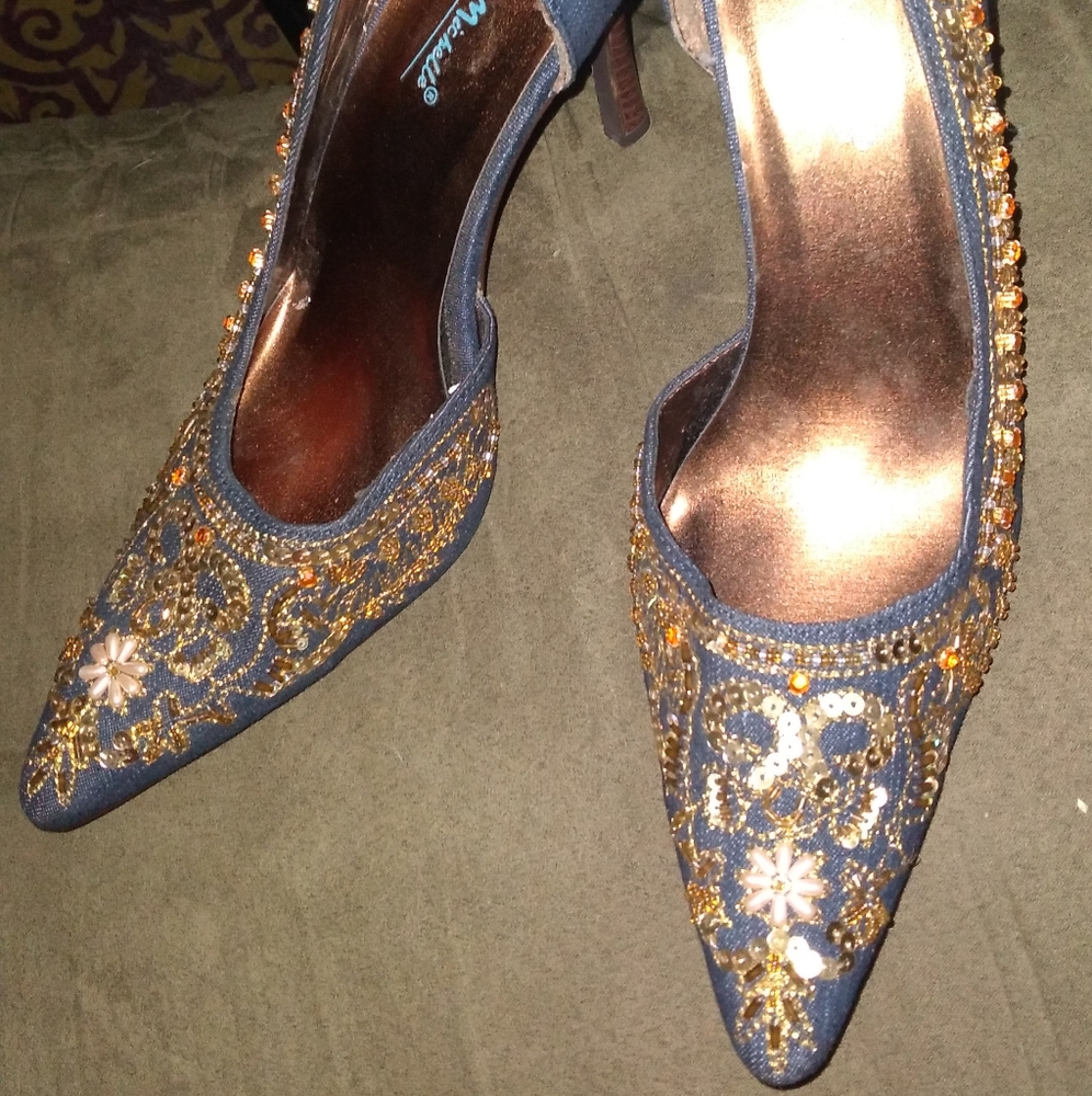 Sequence Shoes